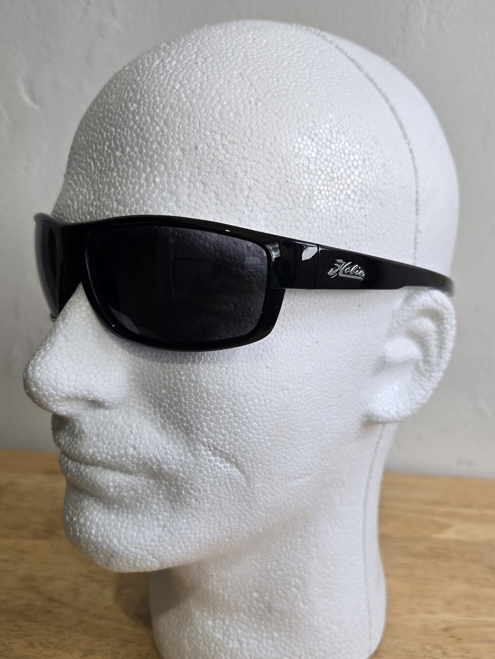 Hobie Polarized Sunglasses Vallejo in Black w Grey Lenses Outdoor Active Sport